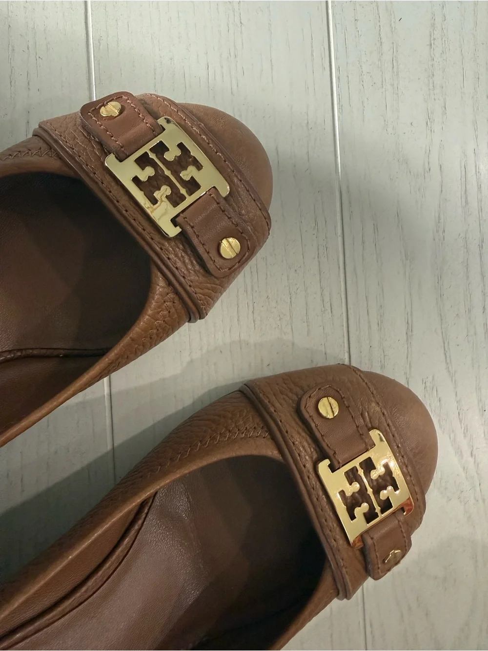Tory Burch Tan Leather Logo Peep-Toe Wedges